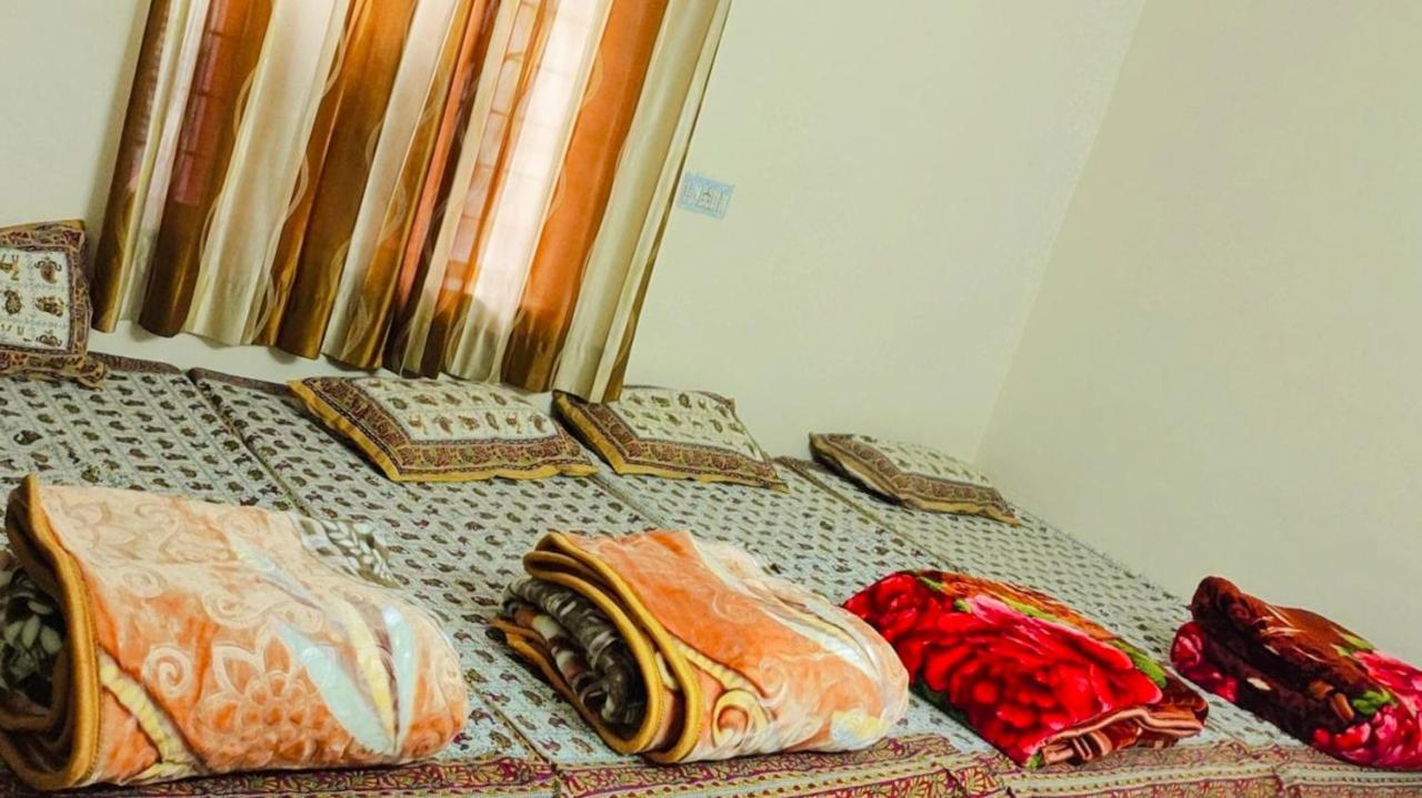 Saket Guest House Dźajpur Zewnętrze zdjęcie